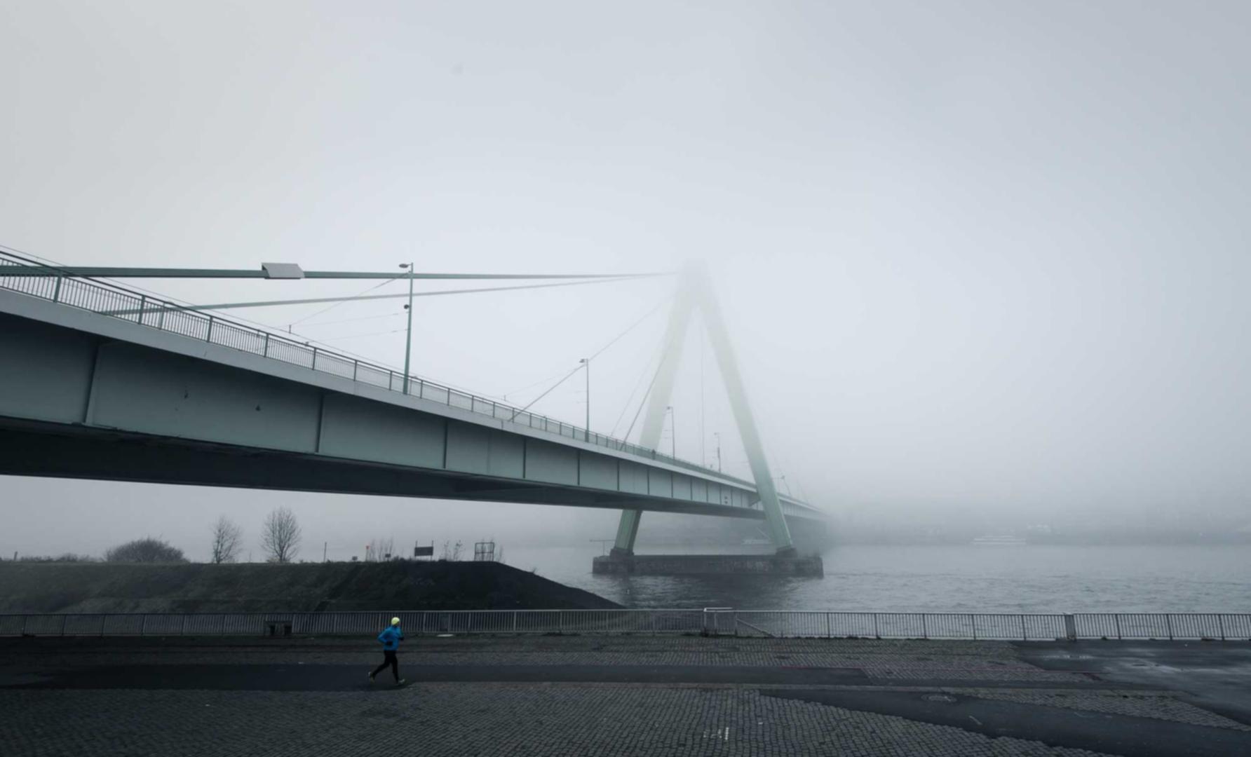 阿里手机卡实名账号:流量卡如何在创造性地发展数字技术时完成工作?